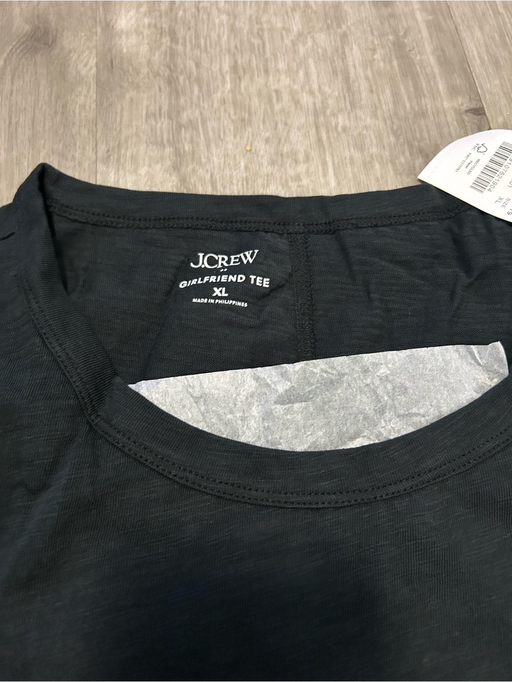 J.Crew Black Girlfriend Tee in XL #jcrew #basics. 100% cotton. - Picture 3 of 7